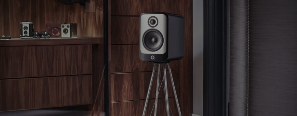 Q Acoustics Concept 30 揚聲器聲音清晰，充滿大量細節的能力立即給我們留下了深刻的印象